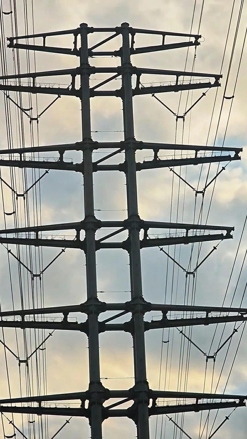 Multi Pole Steel Structure factory Multi Pole Steel Structure factory